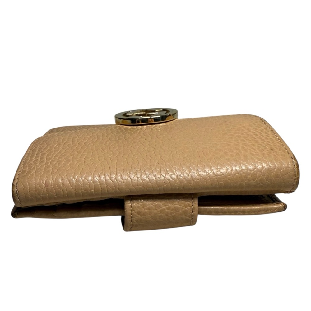 Gucci GG Interlocking Leather Beige Bi-Fold Compact Wallet. - Picture 4 of 16